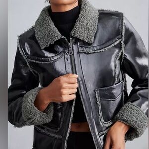 ANTHROPOLOGIE MARRAKECH PATENT SHERPA BOMBER JACKET SIZE: XS